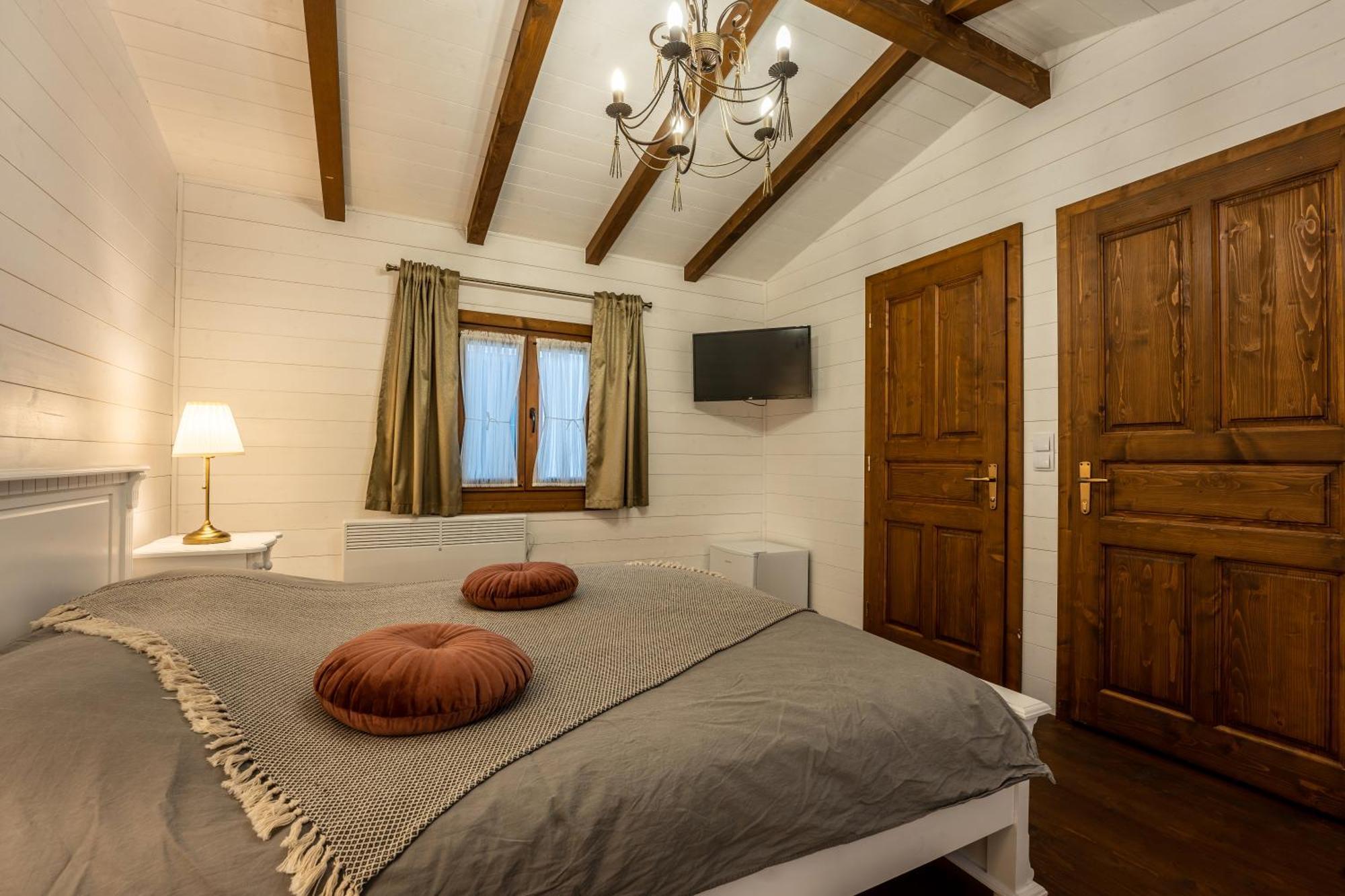 Отель Flori Haus Saschiz Экстерьер фото